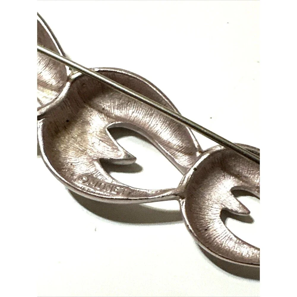 Vintage MONET MCM Modernist Abstract Swirl Loop Brooch Pin 3